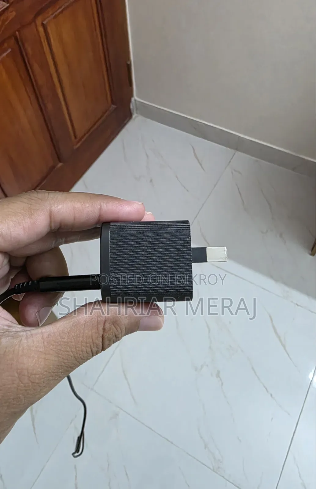 Anker 45w এর চার্জার বিক্রি করা হবে