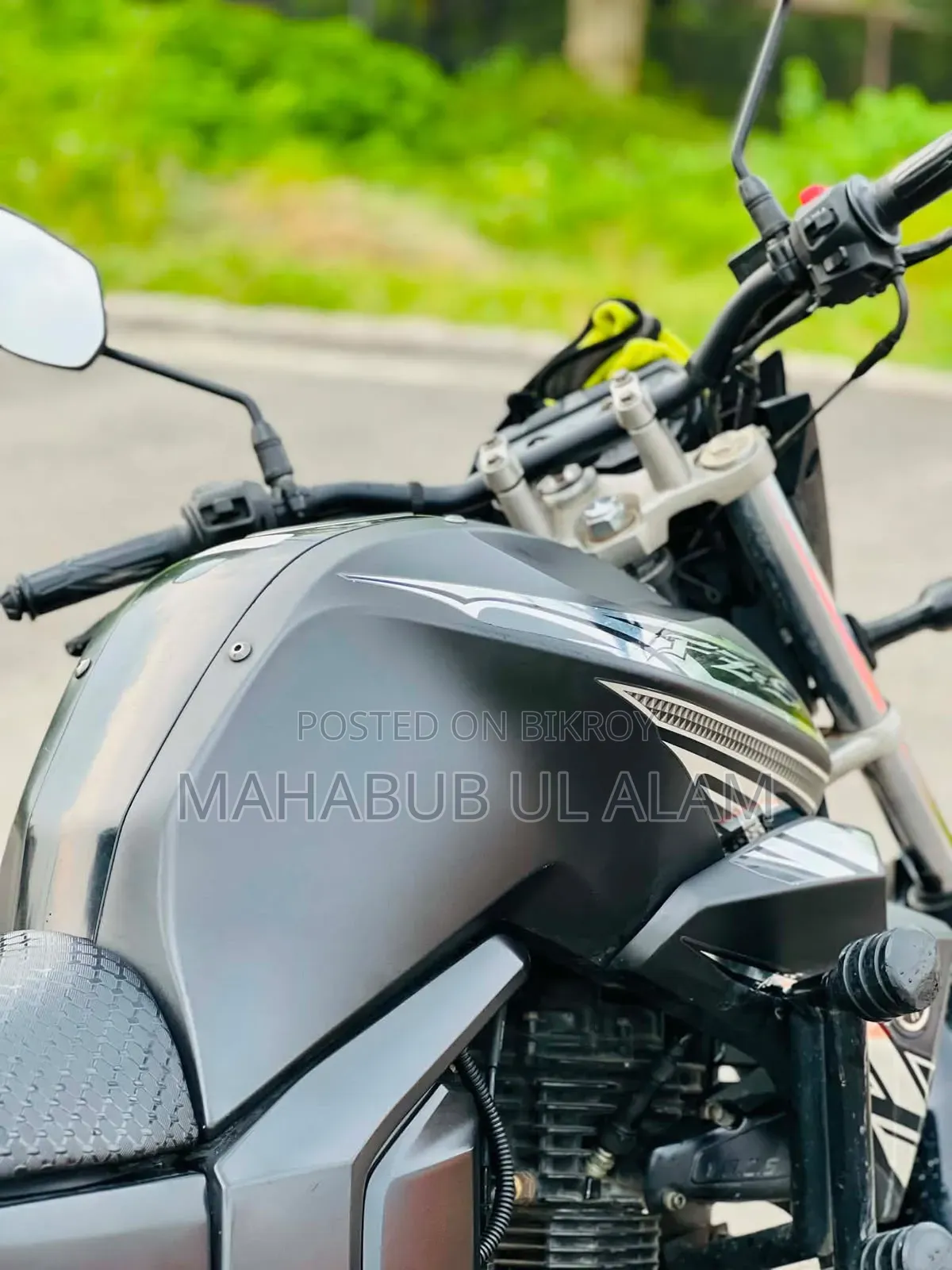 Yamaha FZ6 2023 Black