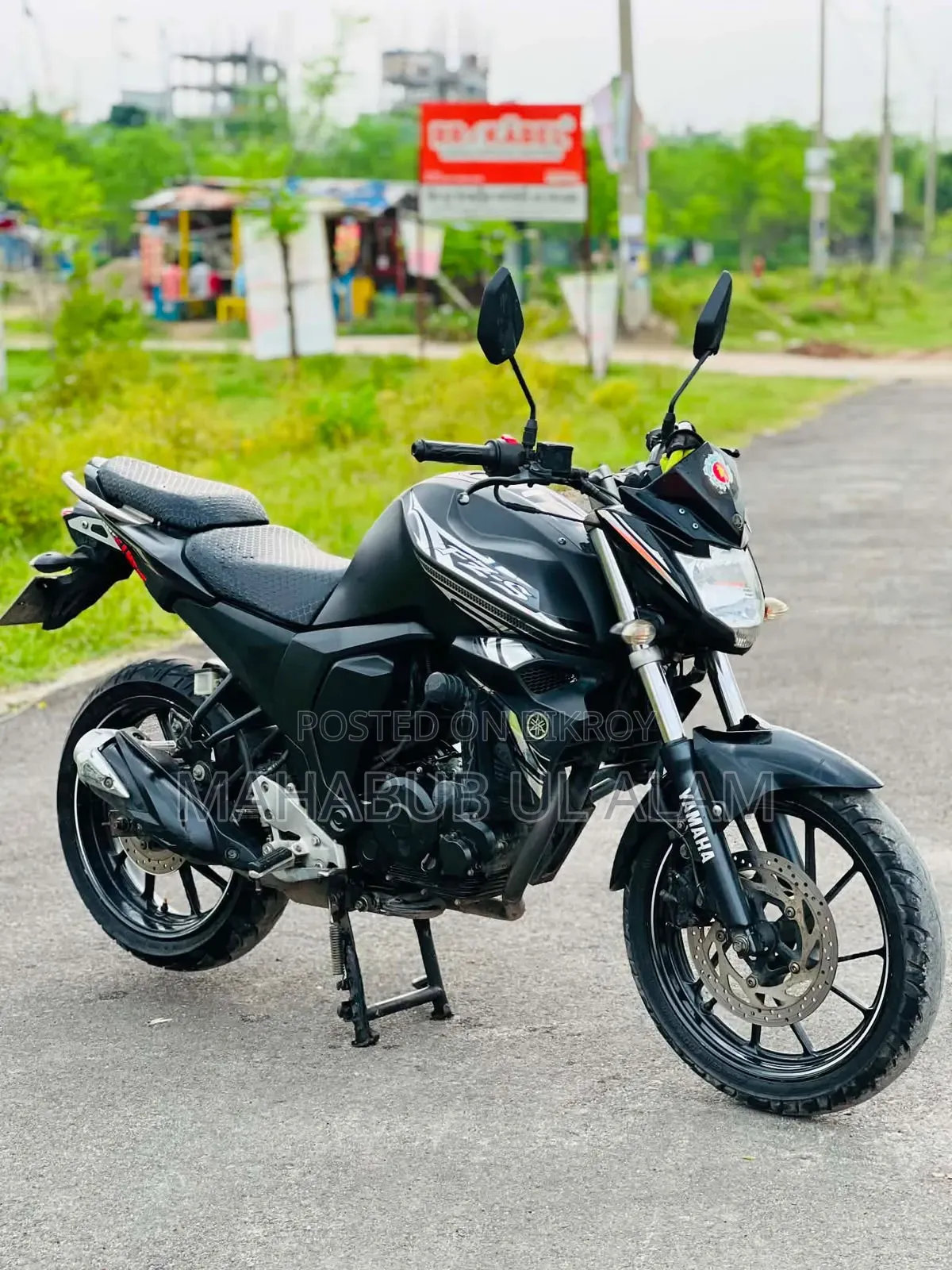 Yamaha FZ6 2023 Black