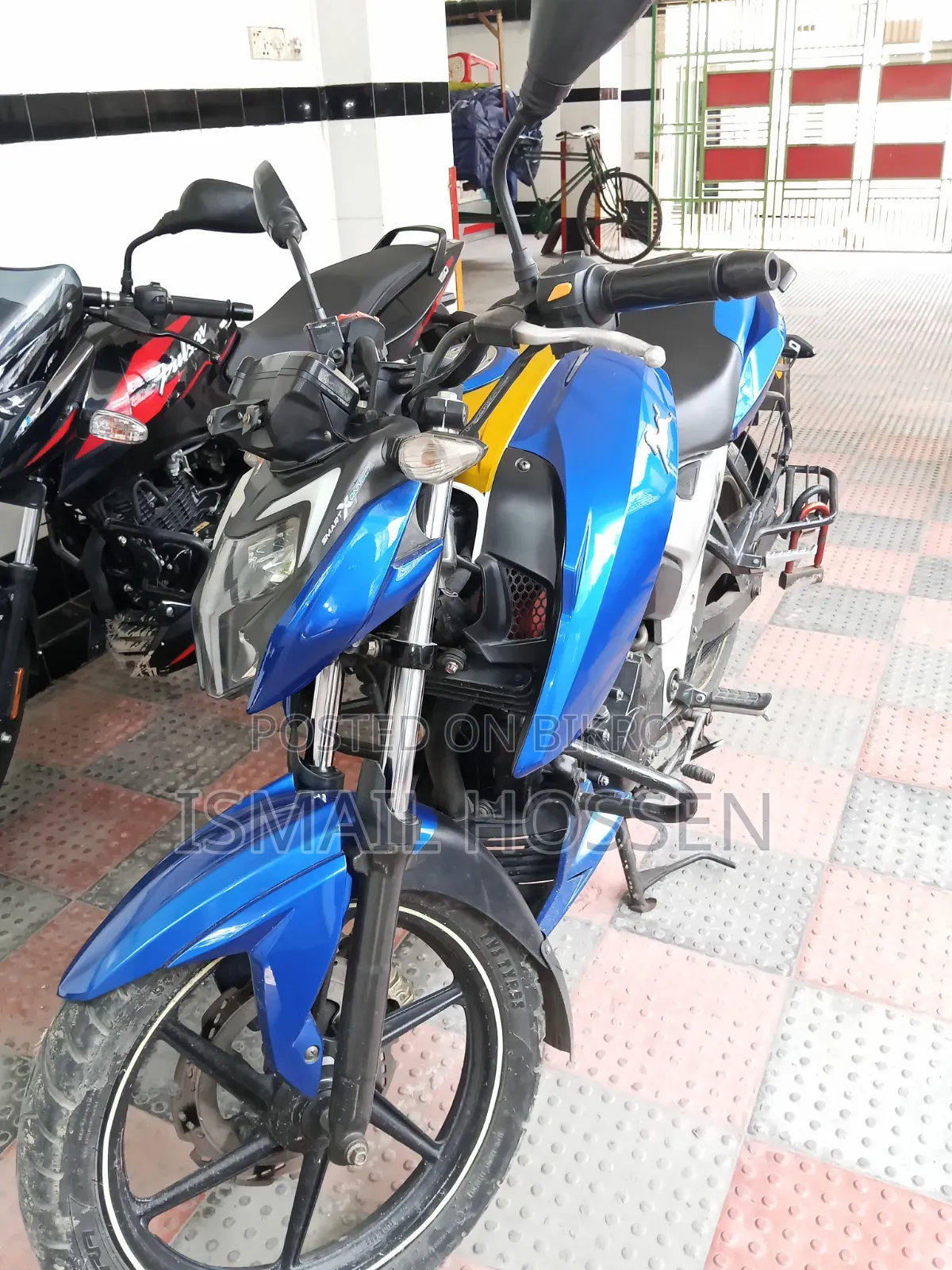TVS Apache RTR 160 4V 2022 Blue