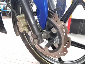 TVS Apache RTR 160 4V 2022 Blue