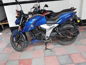TVS Apache RTR 160 4V 2022 Blue