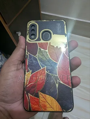 Samsung Galaxy A20 32 GB Black