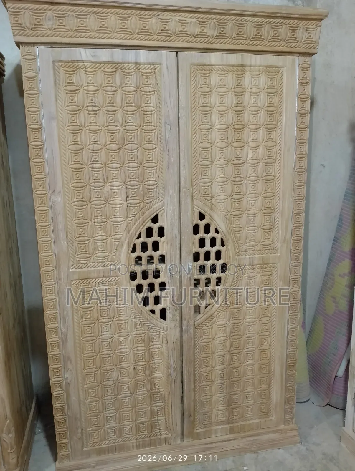 Sagun Wood Almira 2