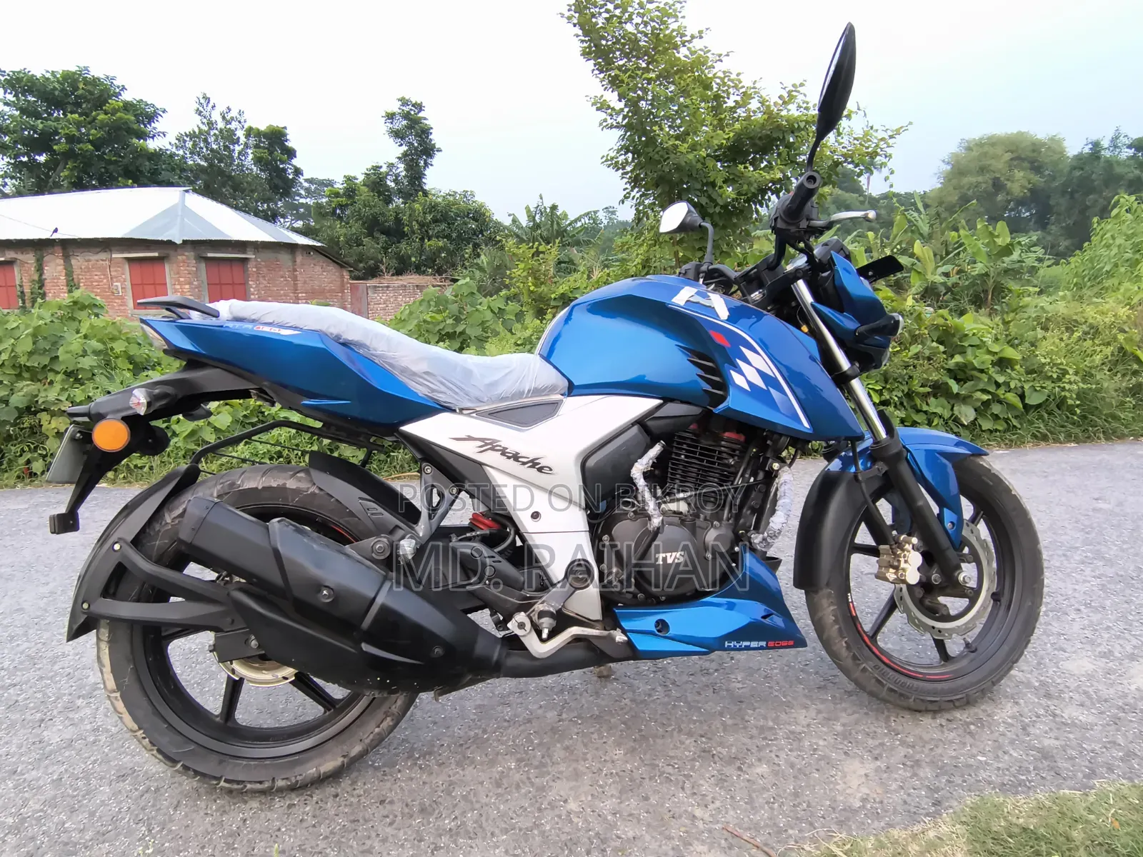 TVS Apache 160 4V 2021 Blue