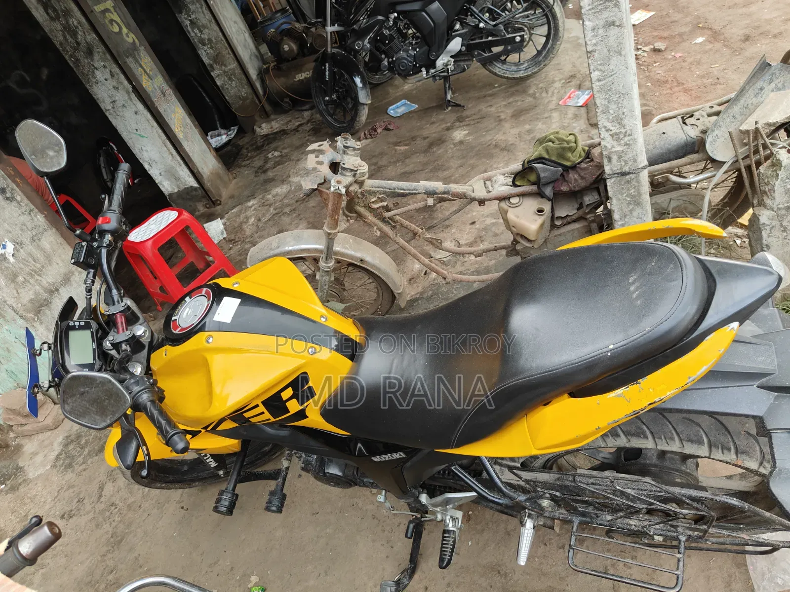 Suzuki Gixxer Monotone 2024 Yellow