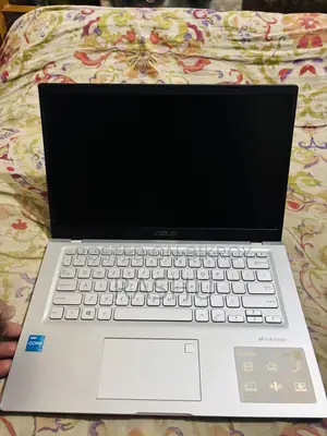 Laptop Asus Vivobook 14X OLED 8GB Intel Core i3 SSD 512GB