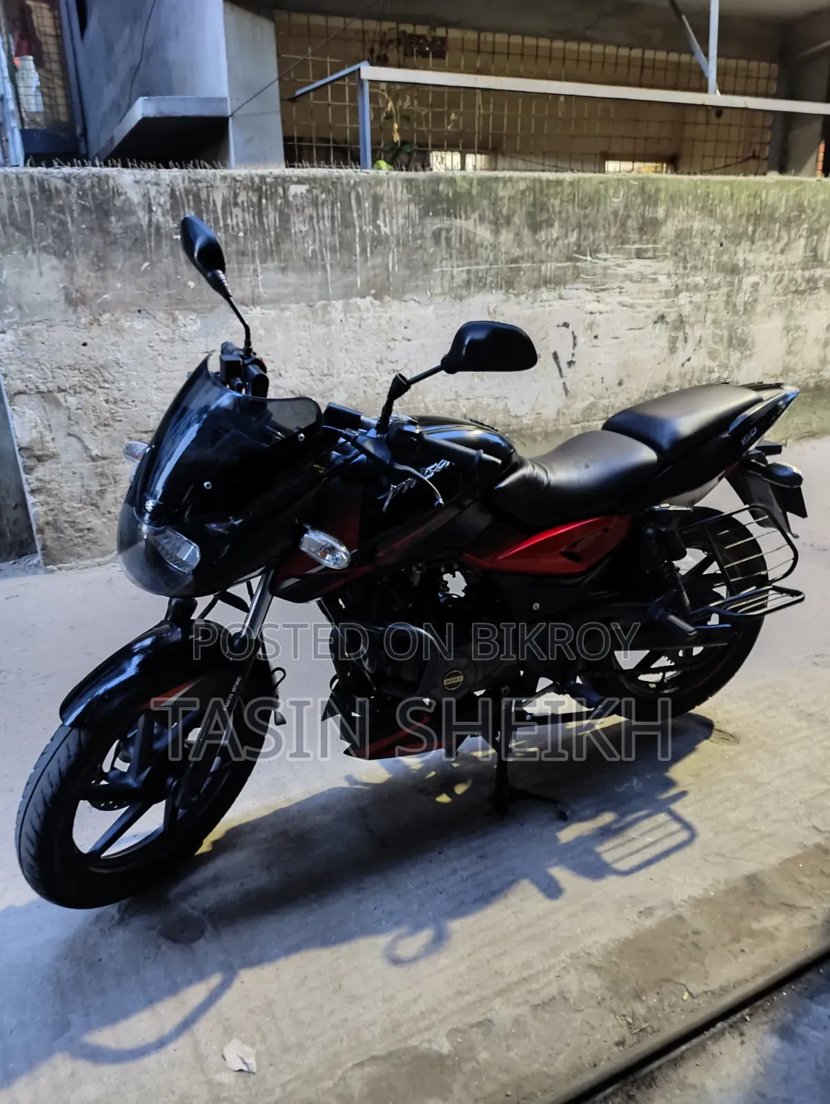 Bajaj Pulsar 150 2018 Black