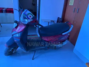 মাহিন্দ্রা সেঞ্চুরো ২০১৮ রেড