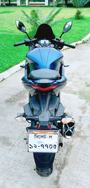 Suzuki Gixxer SF FI 2023 Blue
