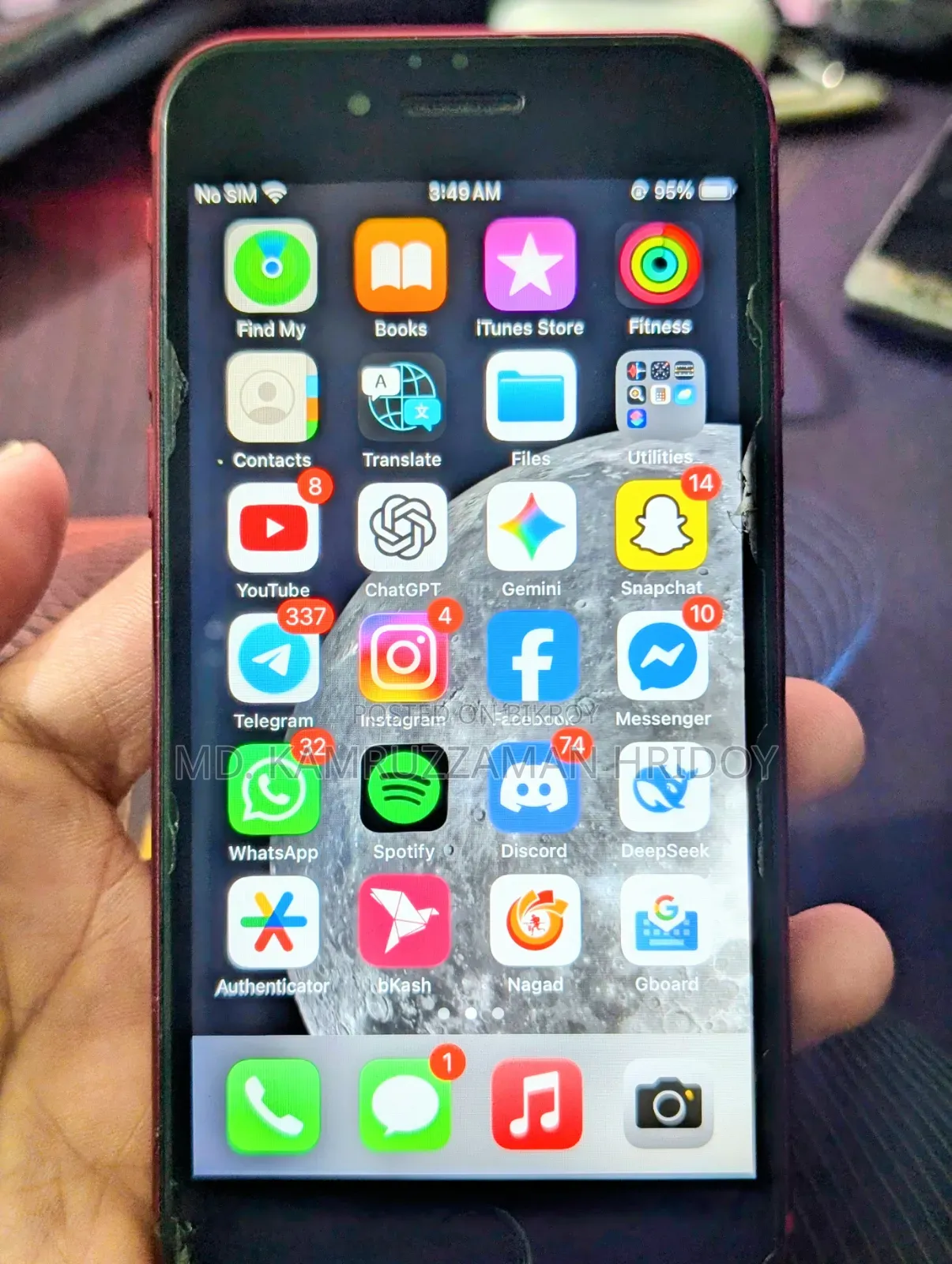 Apple iPhone SE 128 GB Red