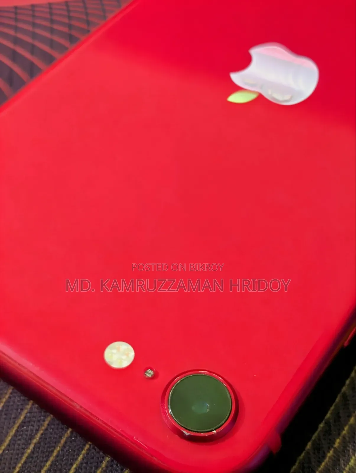 Apple iPhone SE 128 GB Red