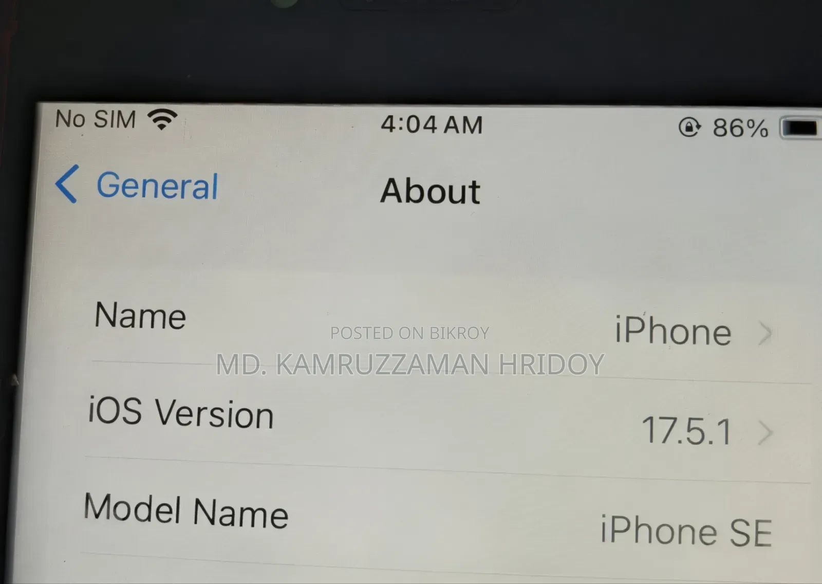Apple iPhone SE 128 GB Red