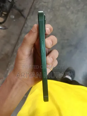 Apple iPhone 13 128 GB