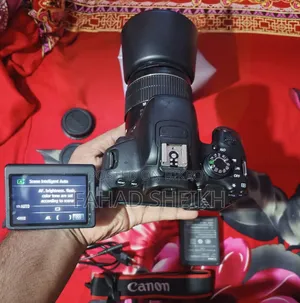 ক্যানন ৭০০ডি