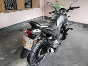 Yamaha FZ 2025 Black