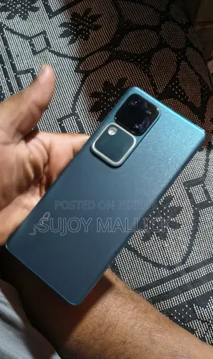 Vivo V30 5G 256 GB