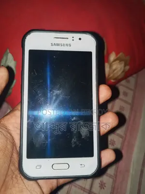 Samsung Galaxy J1 Ace 4 GB White
