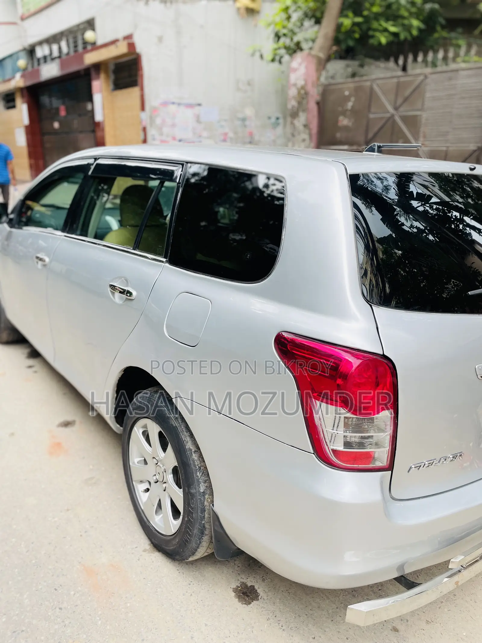 Toyota Corolla Fielder 2010 Silver