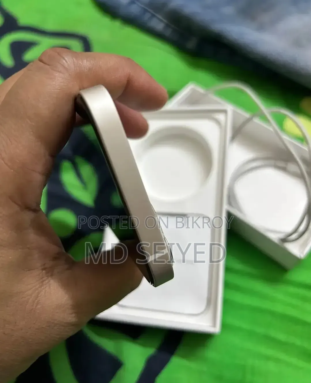 Apple iPhone 13 128 GB White