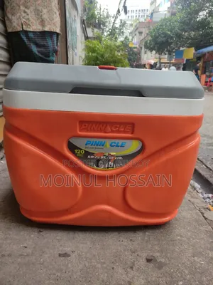 Pinnacle 66l Ice Box for Sale!