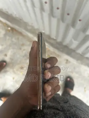 Apple iPhone XS 64 GB Gold