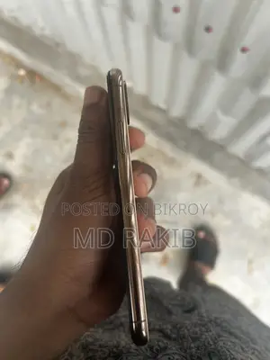 Apple iPhone XS 64 GB Gold