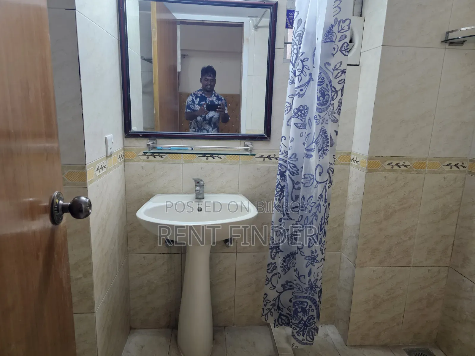 4bdrm Apartment in Gulshan for rent
