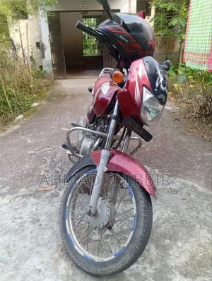 Bajaj CT 100 2016 Red
