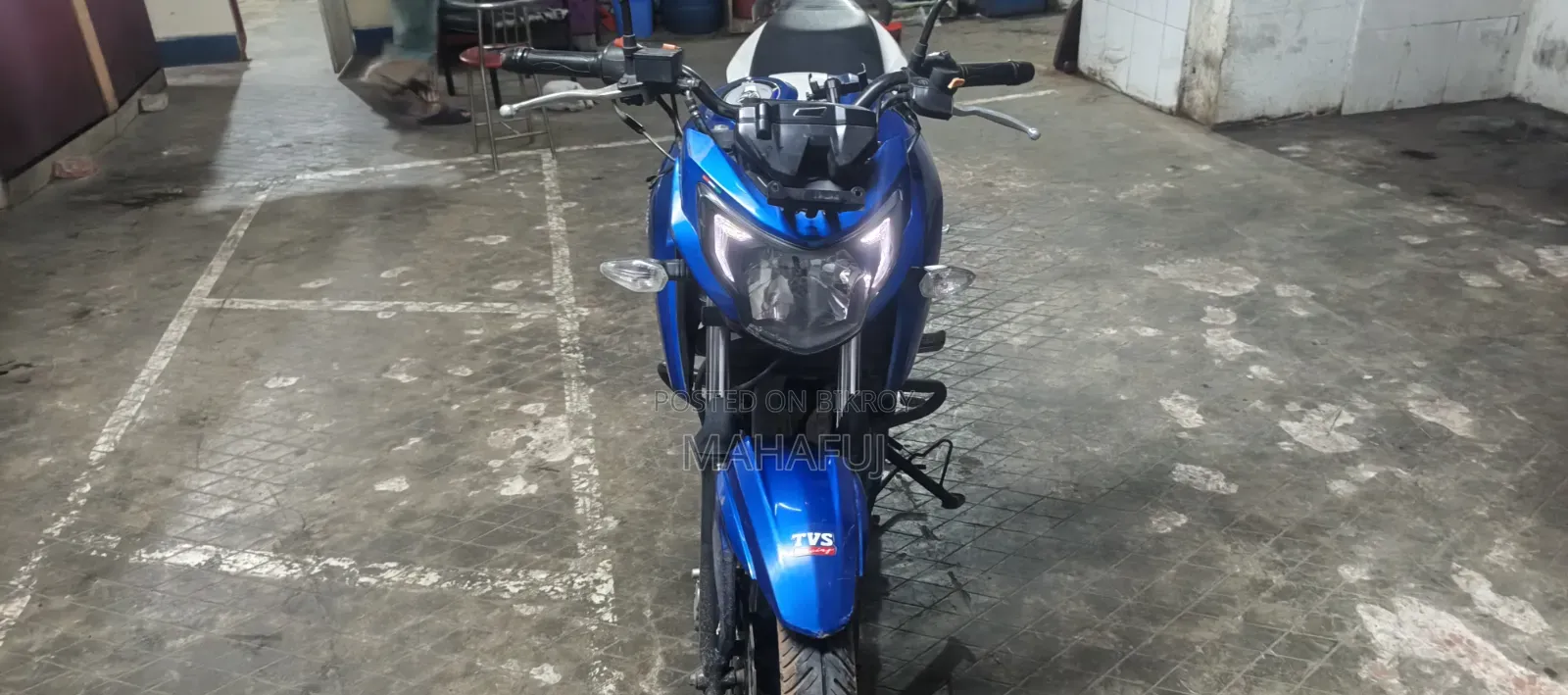 TVS Apache 160 4V 2019 Blue
