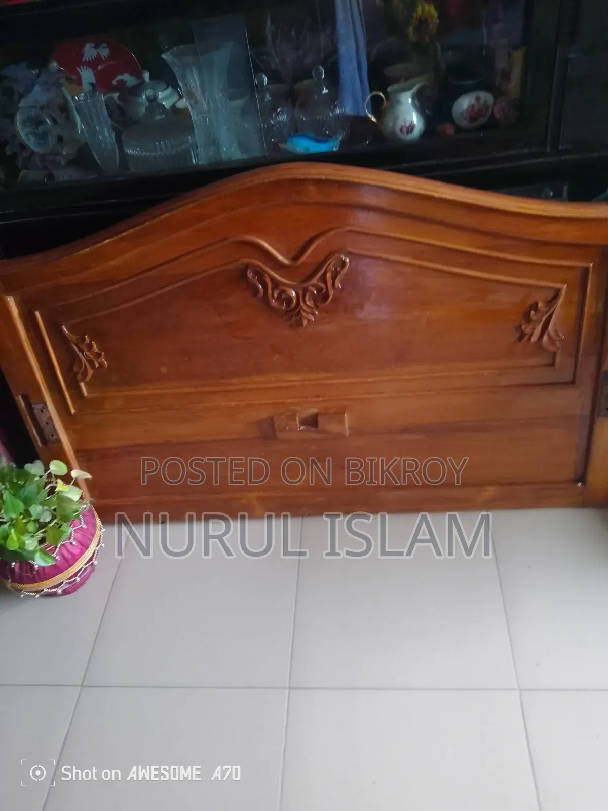 Semi-double teak wood bed for sale