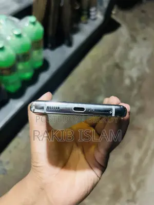 New Samsung Galaxy S21 Ultra 5G 256 GB Silver