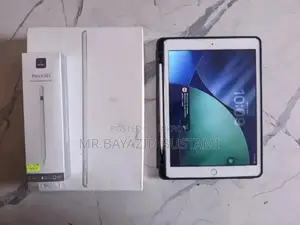 Apple iPad Wi-Fi 32 GB Silver