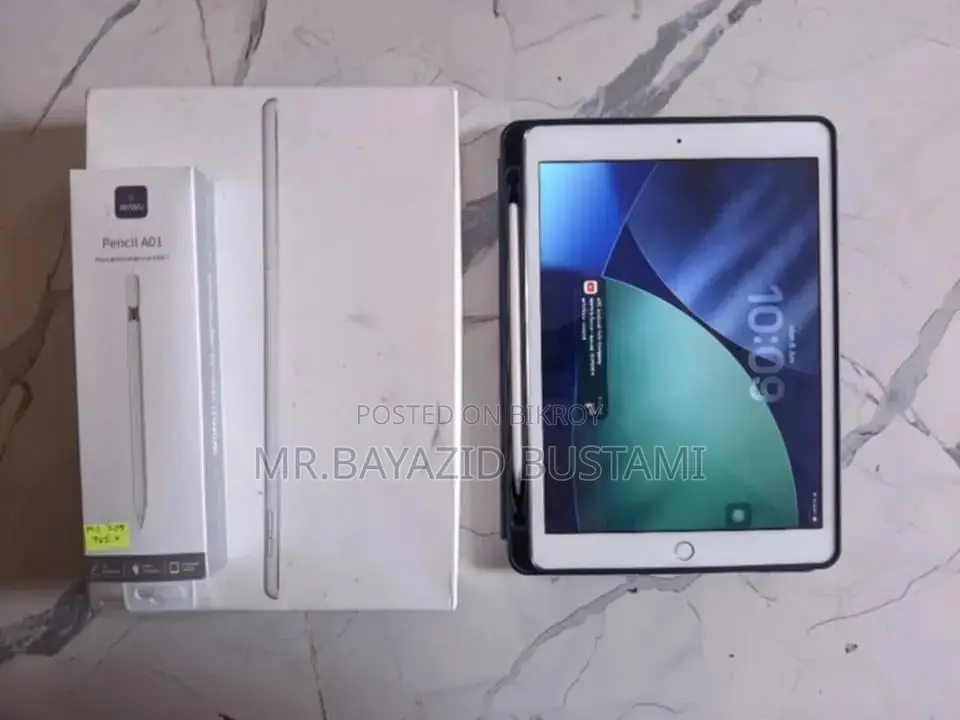 Apple iPad Wi-Fi 32 GB Silver