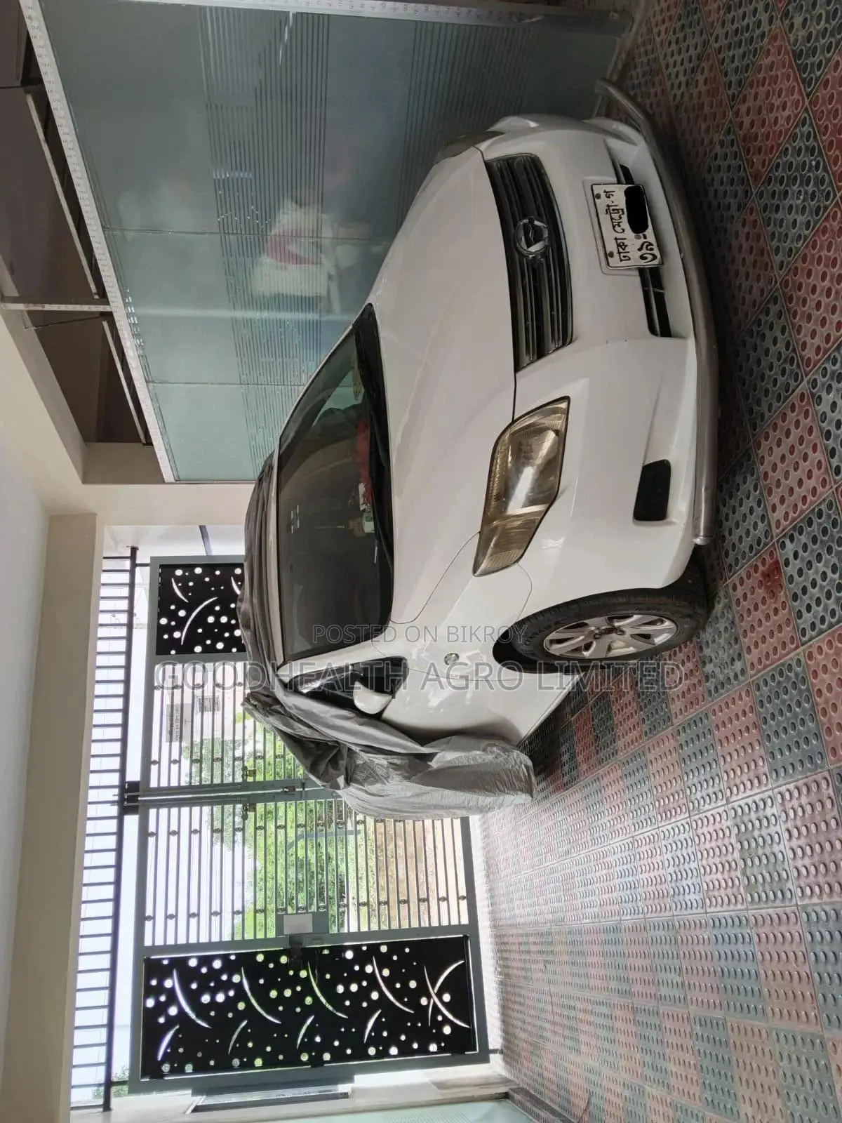 Toyota Axio 2010 White