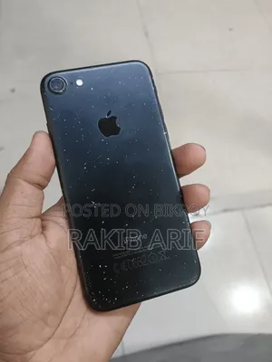 Apple iPhone 7 32 GB Black