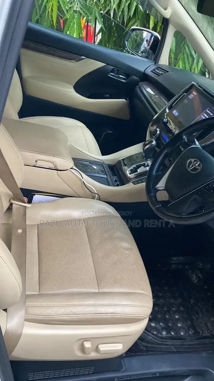 Alphard for Rent