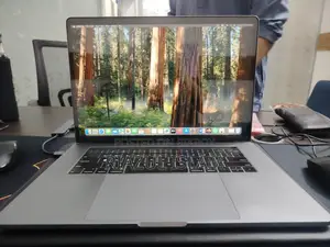Laptop Apple MacBook Pro 2019 32GB Intel Core I9 SSD 512GB