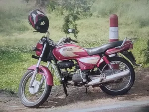 Hero Splendor Plus 2012 Red