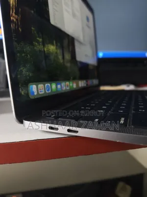 Laptop Apple MacBook Pro 2020 M1 8GB Apple M1 Pro SSD 256GB