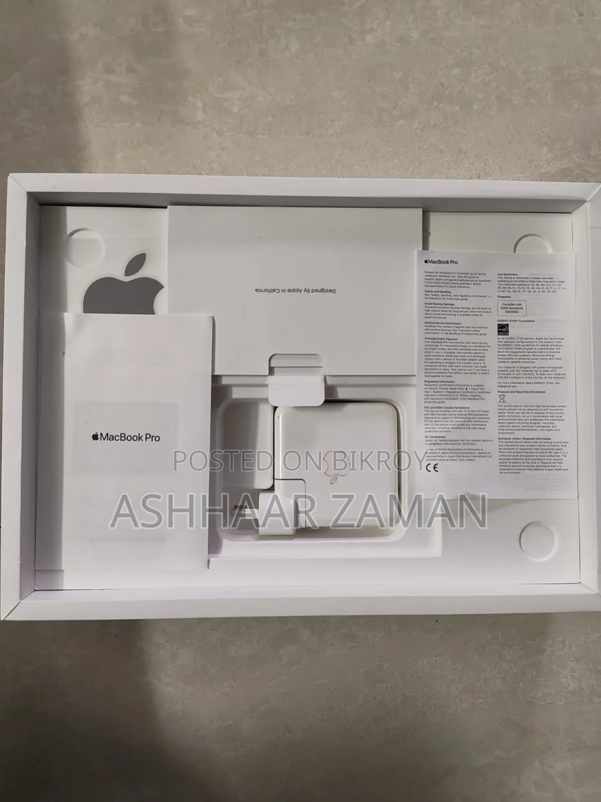 Laptop Apple MacBook Pro 2020 M1 8GB Apple M1 Pro SSD 256GB