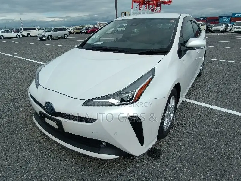 Toyota Prius 2021 Pearl