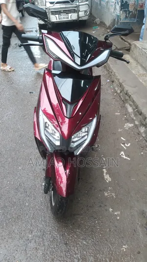 আকিজ রোমিও ২০২৫ রেড