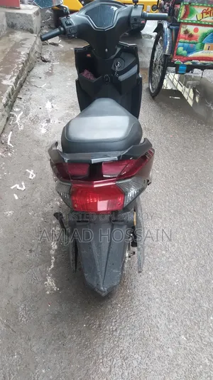 আকিজ রোমিও ২০২৫ রেড