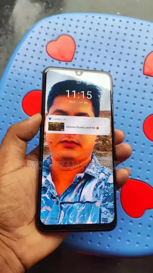 ভিভো ভি২১ ১২৮ জিবি