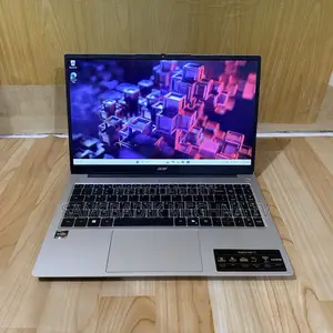 Laptop Acer 4GB Intel SSD 500GB
