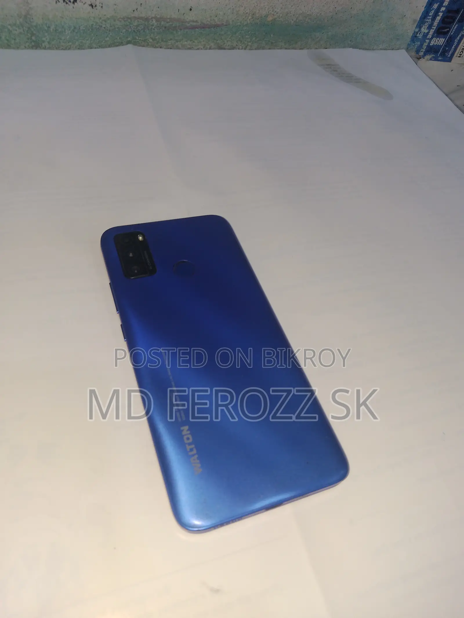 Walton 32 GB Blue