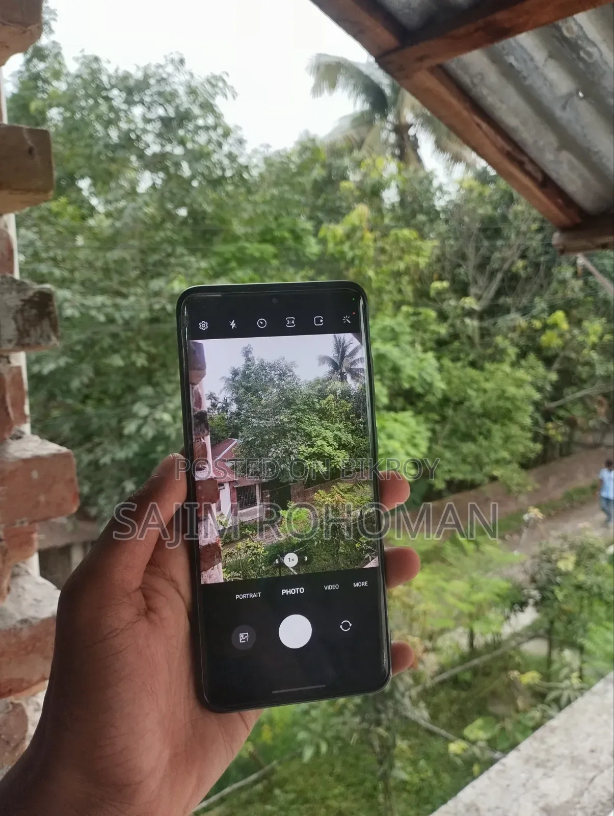 স্যামসাং গ্যালাক্সি এস২০+ ১২৮ জিবি ব্ল্যাক