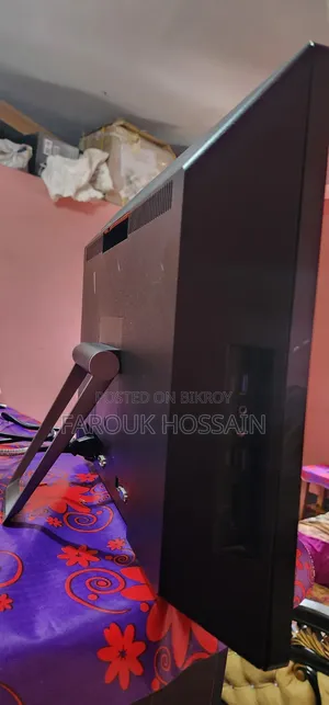 Desktop Computer Lenovo ThinkCentre 24 8GB Intel Core I5 HDD 500GB