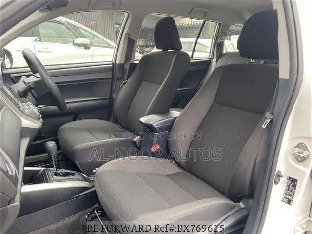 Toyota Corolla Fielder 2021 Pearl